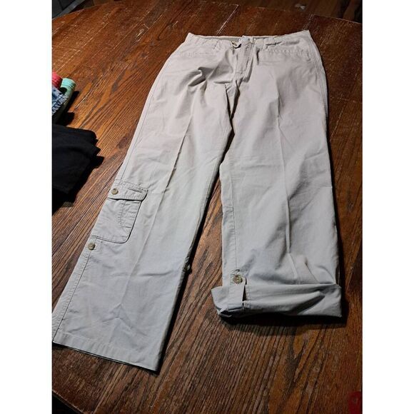 Size 10 Columbia Khaki Tan Cotton Lightweight Convertible Leg Pants Capris - Picture 1 of 5